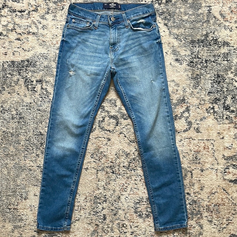 Hollister 26x30 Skinny Jeans